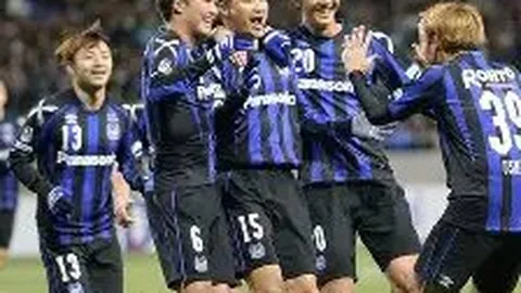 “印尼球迷炮轰0-3败绩：克鲁伊维特遭解职，教练更替背后原因何在？”