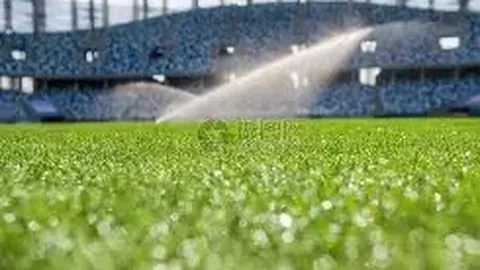 无私篮球成就团队凝聚，克莱自嘲：是否因我投篮过多？